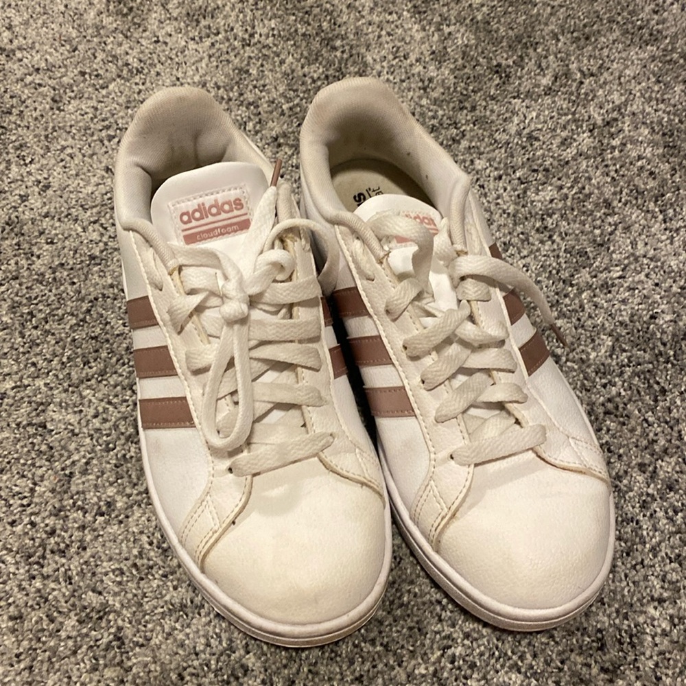 adidas cloudfoam grand court